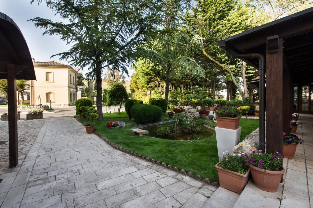 Antica Stazione Hotel Chiaramonte Gulfi Buitenkant foto