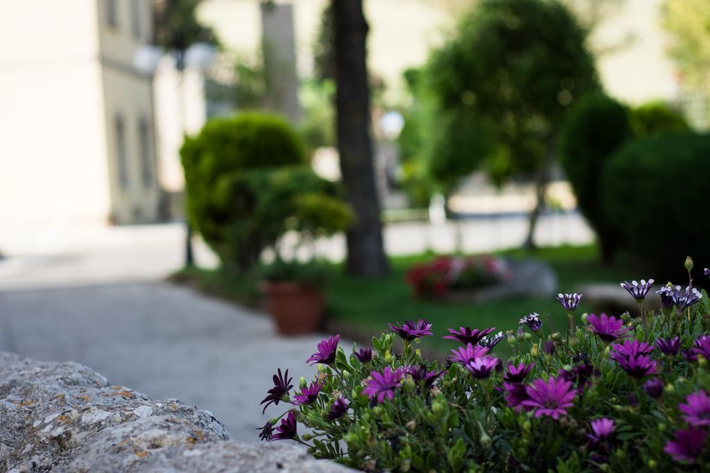 Antica Stazione Hotel Chiaramonte Gulfi Buitenkant foto